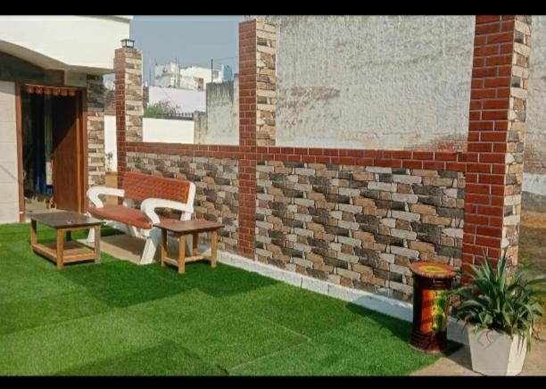 Hospitality Villa Sector 21B ฟารีดาบัด ภายนอก รูปภาพ